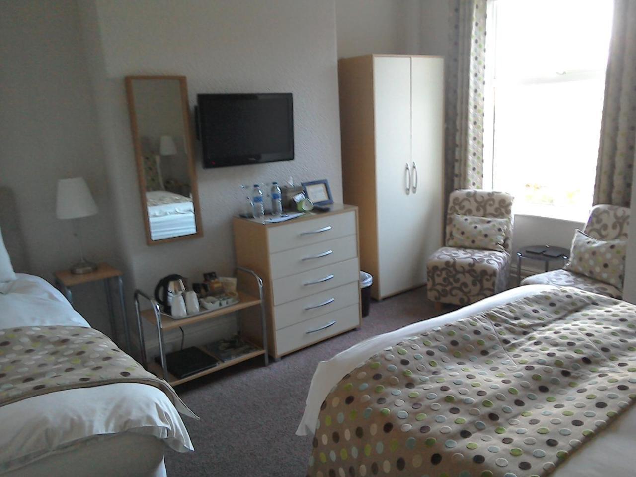 South Lodge Guest House Bridlington Dış mekan fotoğraf